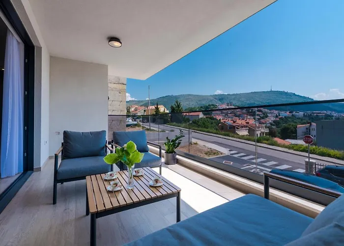 Apartment Mint